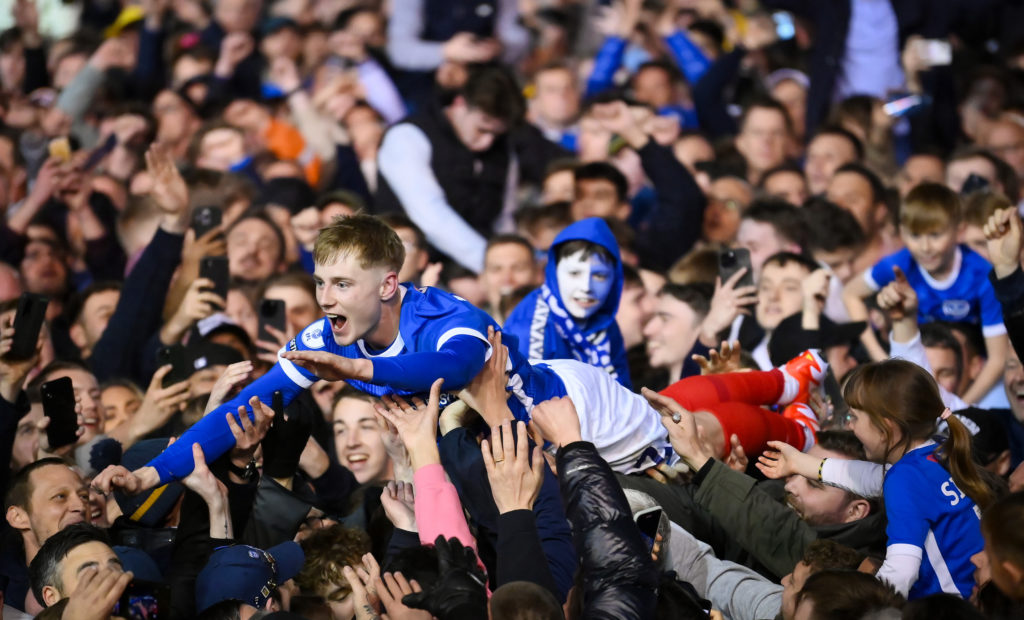 Portsmouth v Barnsley - Sky Bet League One